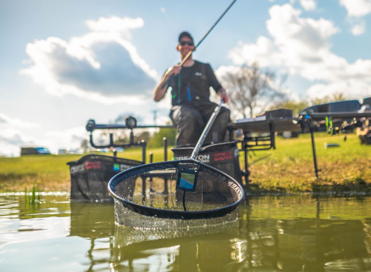 16 quick dry landing net