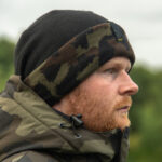 avid black and camo beanie