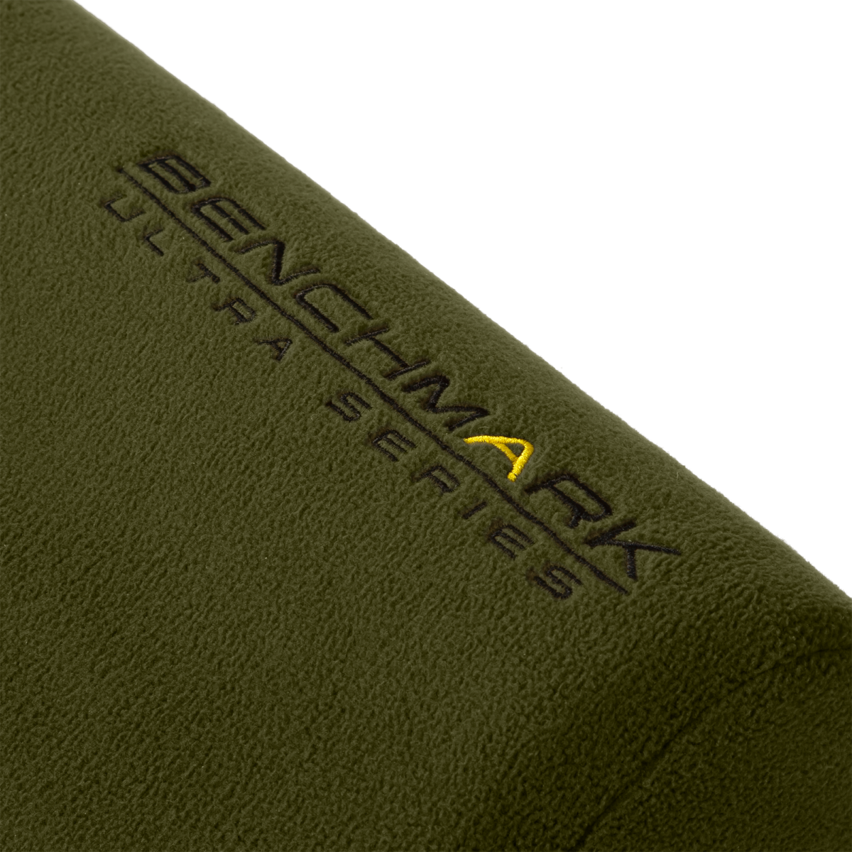 benchmark ultra memory foam pillow