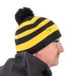 black cat bobble hat