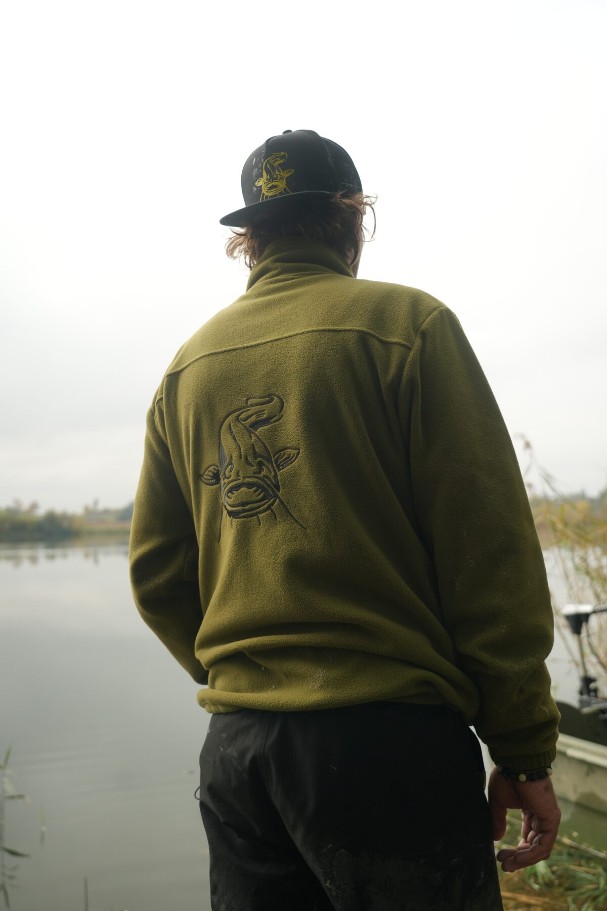 black cat fleece xxlarge