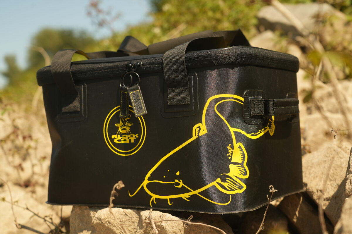 black cat welded carrier