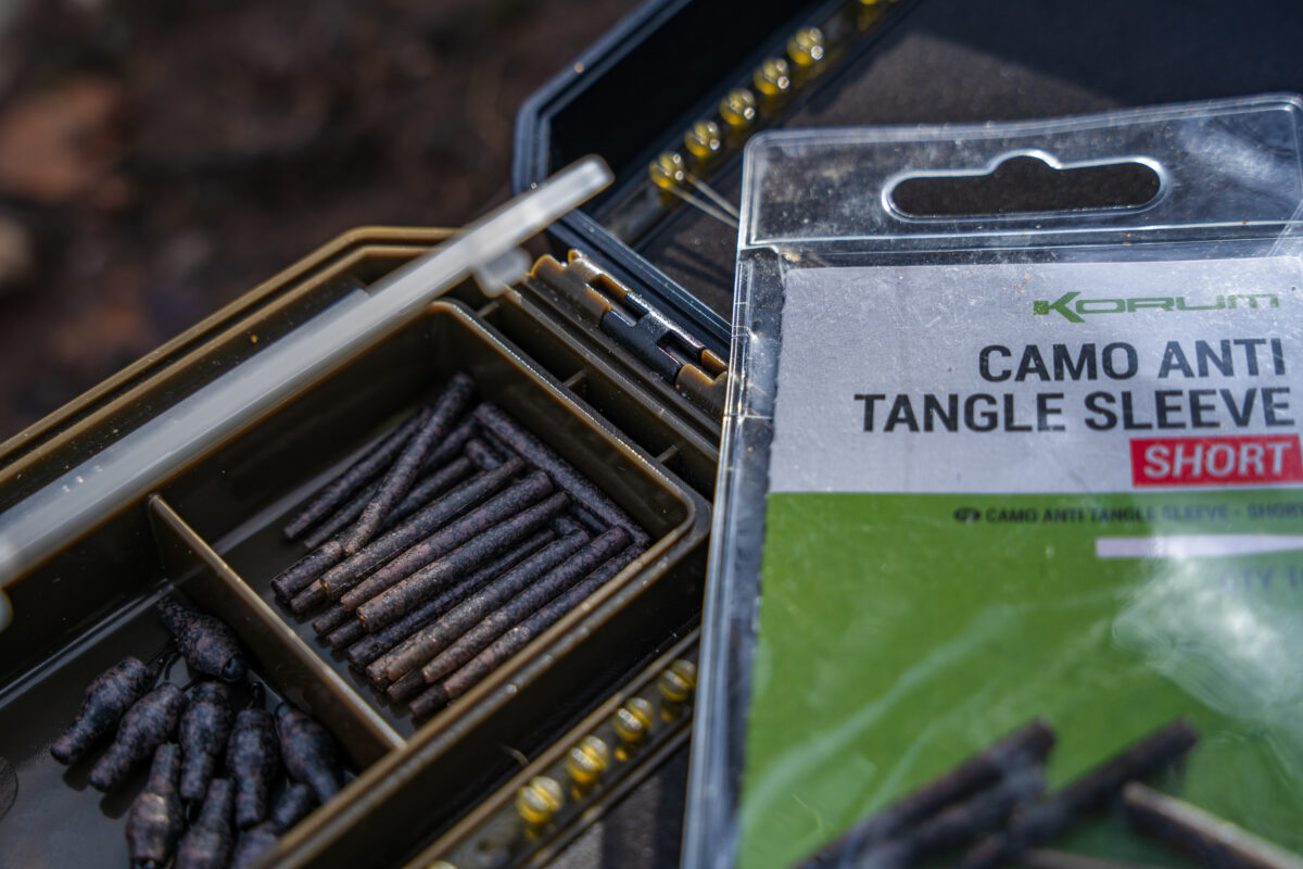 camo anti tangle sleeve   short
