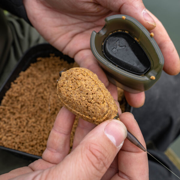CAMO METHOD - SMALL 45G » Fish.bg | Хвани повече с Fish.bg