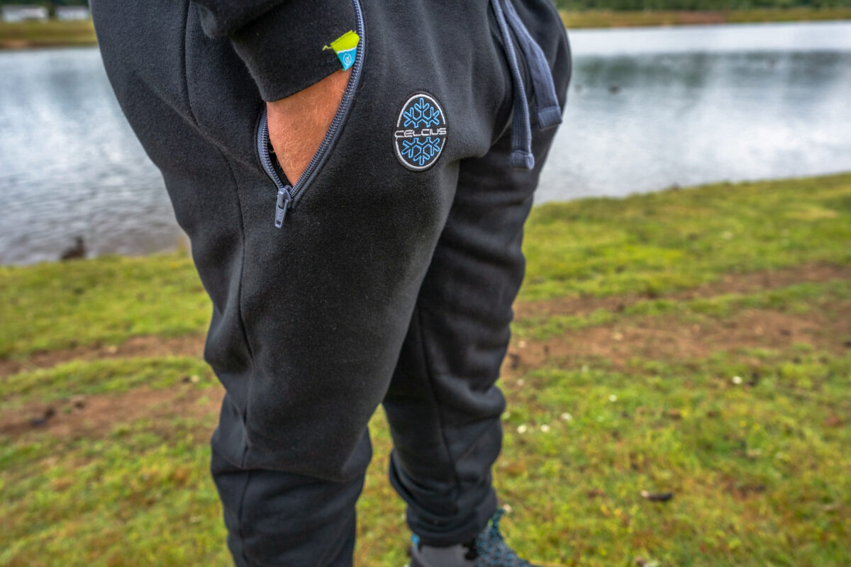 celcius joggers   xxl