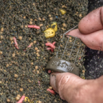 distance cage feeder   micro 25gr