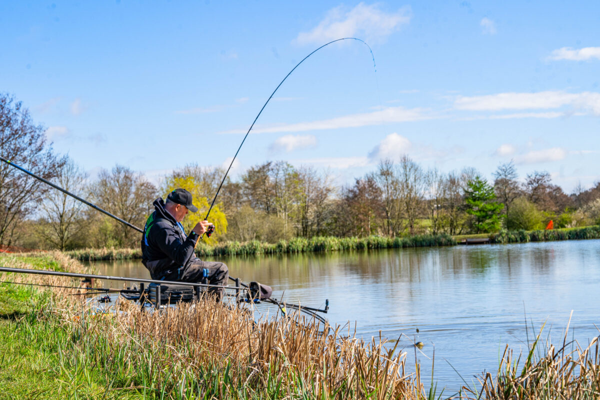 dura carp feeder 11ft