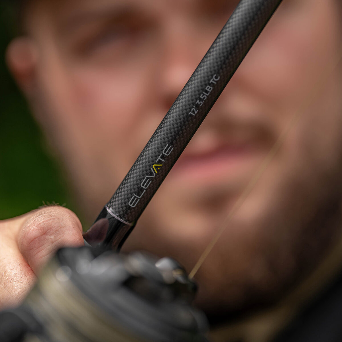 elevate 12ft 3 5lb