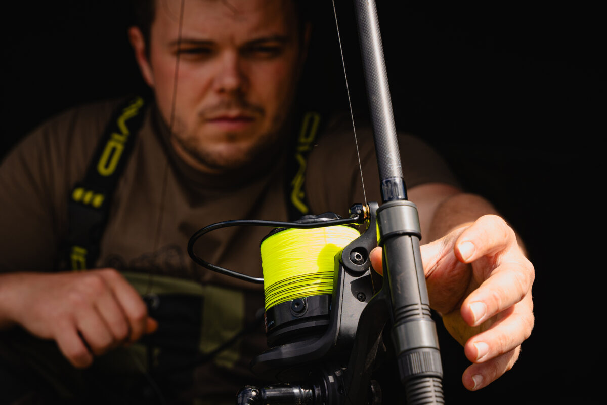 extremity hi vis xr mono 0 35mm 18lbs 5 4kg 1000m