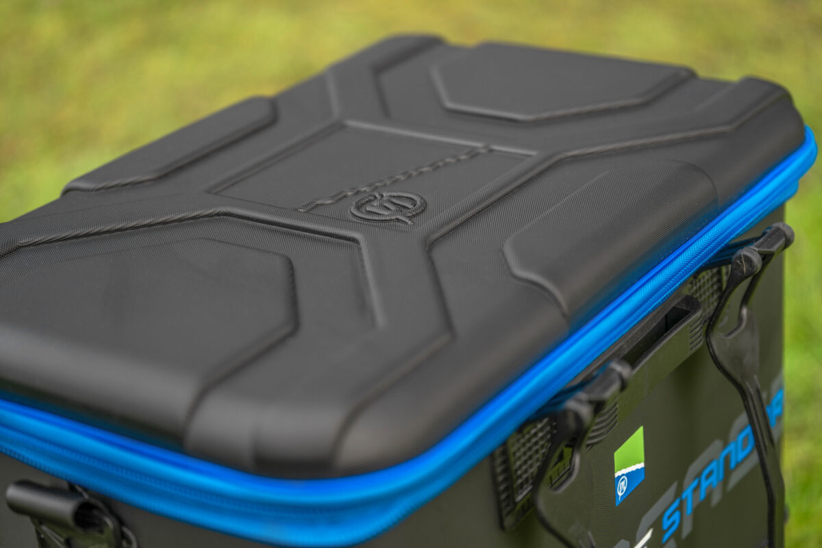 hardcase tackle safe   standard