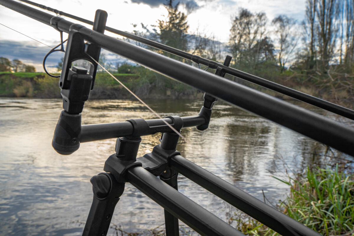 korum deluxe river tripod