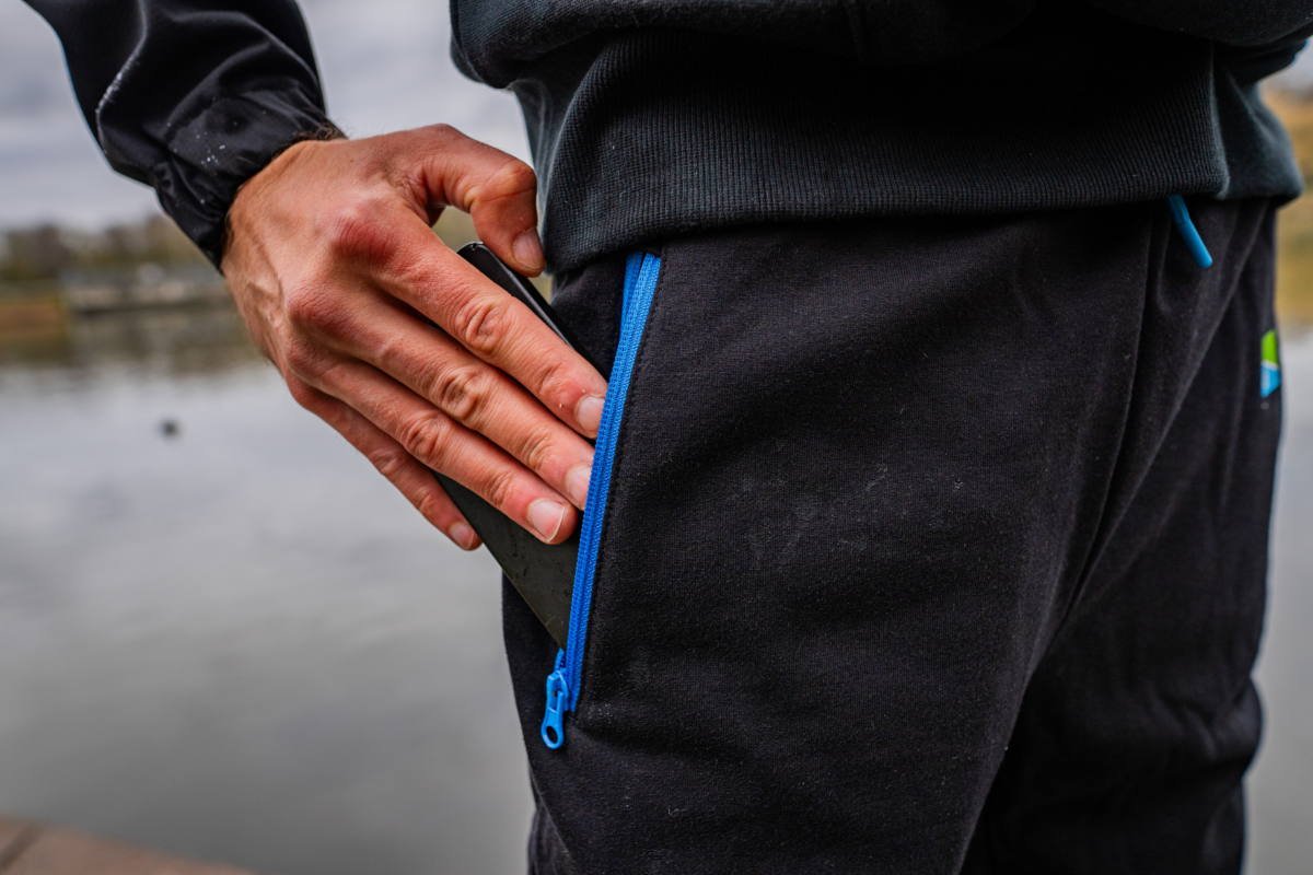 lightweight joggers   small