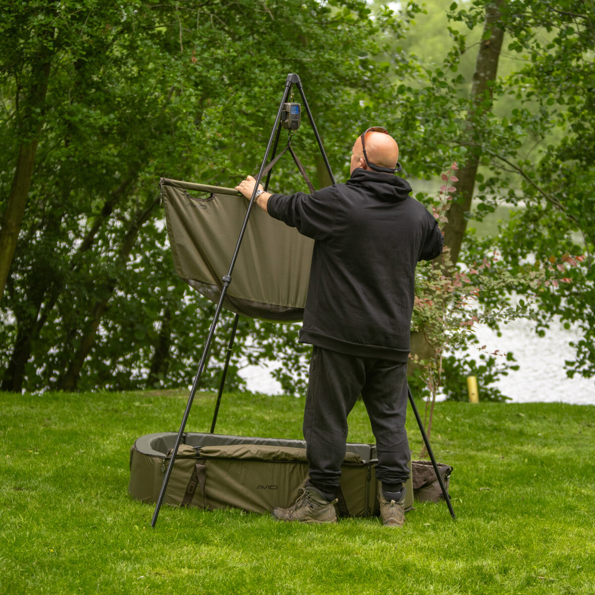 pro tect deluxe tripod