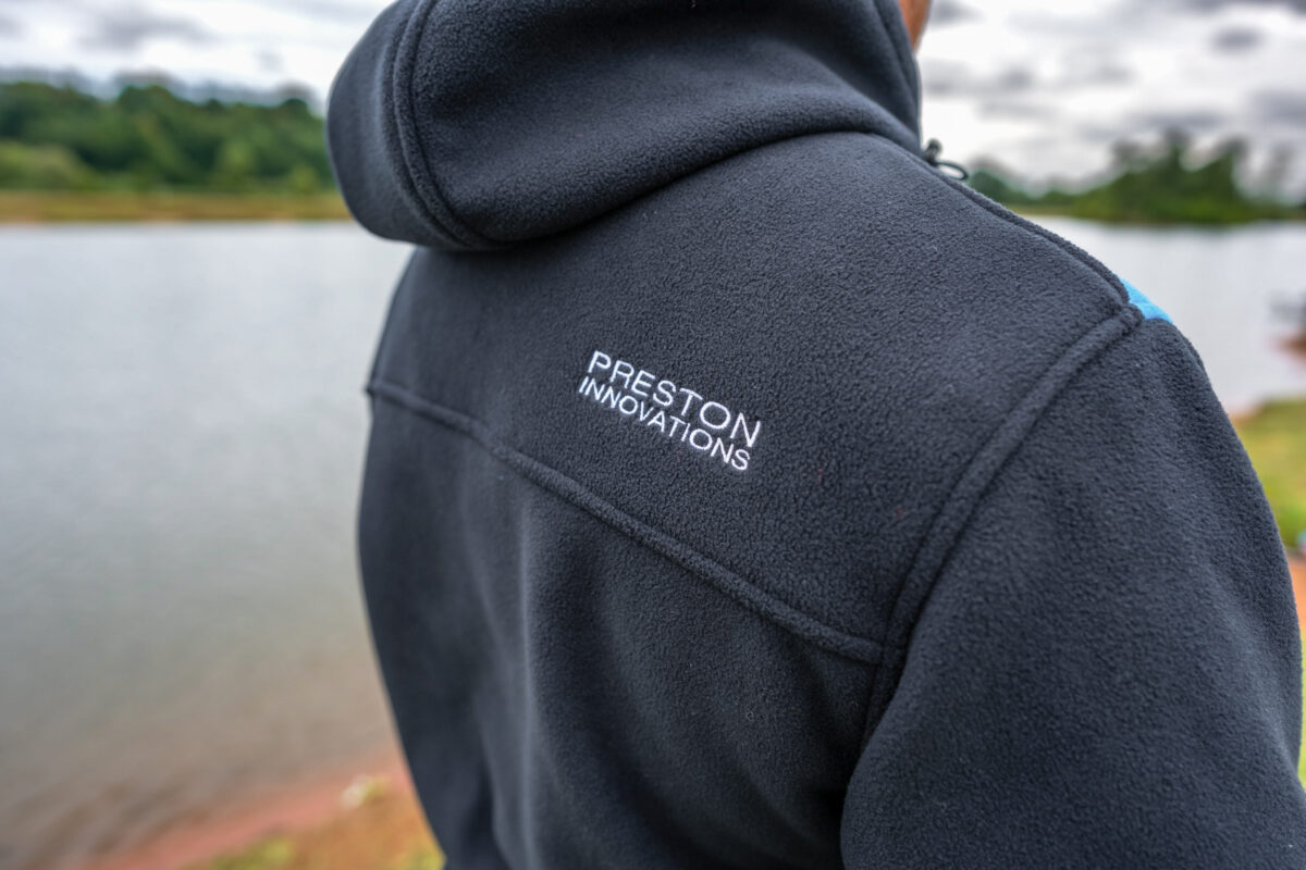 windproof fleece jacket   medium